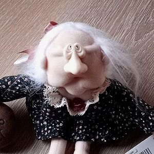 Vintage Doll Hallmark 1989 Heartland Tags Attached Fairy Prunella Old Lady Gift